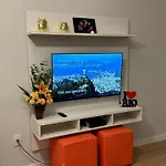 Lindo Apartamento 7 Minutos Da Praia P G B 58 Ap803